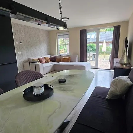 Eendje 1 I Vrijstaande 6-persoons Vakantiewoning Holiday home Ermelo