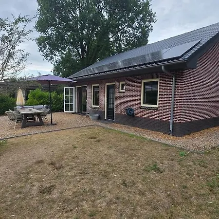 Eendje 1 I Vrijstaande 6-persoons Vakantiewoning * Ermelo